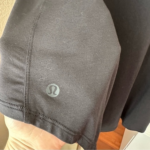 Lululemon Silk Blend Asymmetrical Long Sleeve Tunic Top - Picture 11 of 14